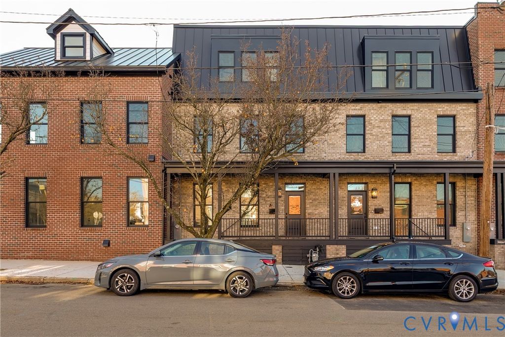 2533 M St, Richmond, VA 23223