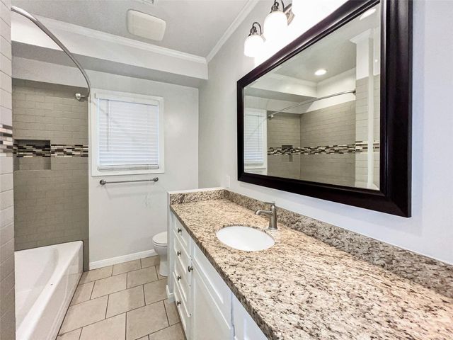 4035 Michaux Street, Houston, TX 77009