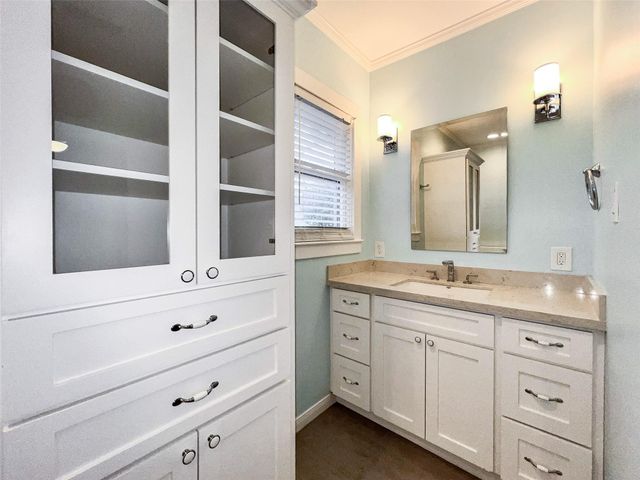 4035 Michaux Street, Houston, TX 77009