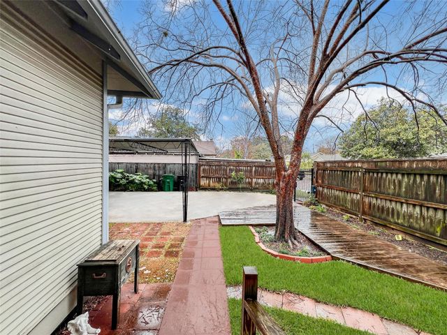 4035 Michaux Street, Houston, TX 77009
