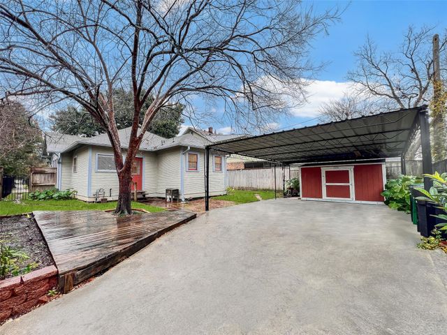4035 Michaux Street, Houston, TX 77009