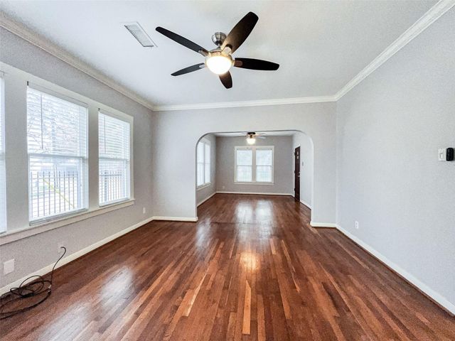 4035 Michaux Street, Houston, TX 77009