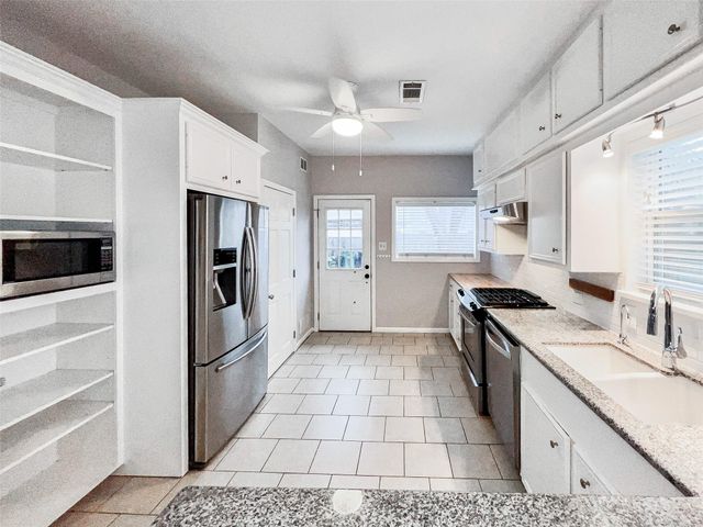 4035 Michaux Street, Houston, TX 77009