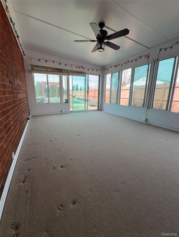 1109 Kenilworth Place, Clawson, MI 48017