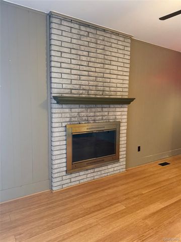 1109 Kenilworth Place, Clawson, MI 48017