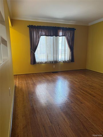 1109 Kenilworth Place, Clawson, MI 48017