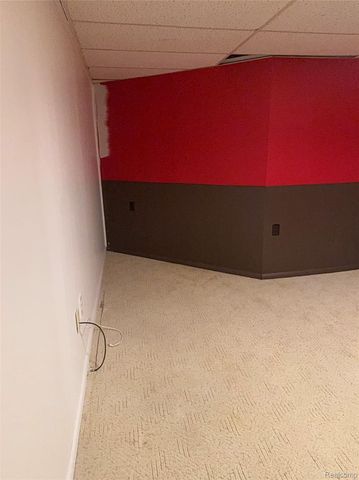 1109 Kenilworth Place, Clawson, MI 48017