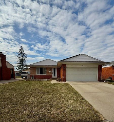 1109 Kenilworth Place, Clawson, MI 48017