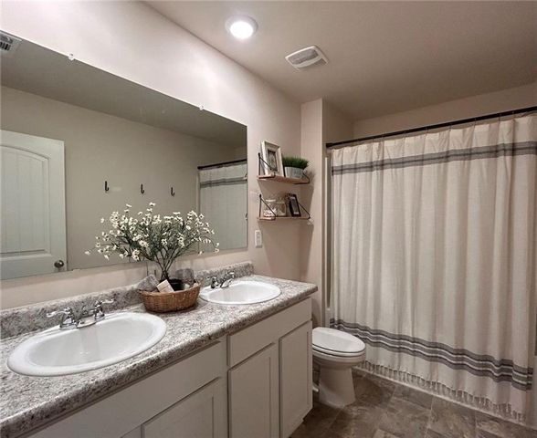 577 Starbuck Parkway, Pendergrass, GA 30567