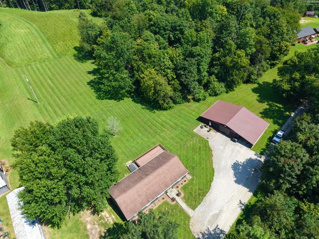 5454 Botts Lane, Petersburg, KY 41080