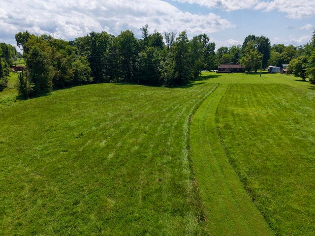 5454 Botts Lane, Petersburg, KY 41080