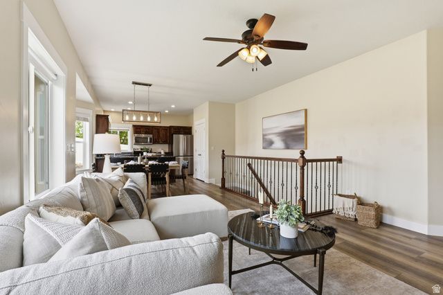 2504 S COLT DR, Saratoga Springs, UT 84045