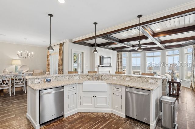 77 Dune Ln, Hilton Head Island, SC 29928