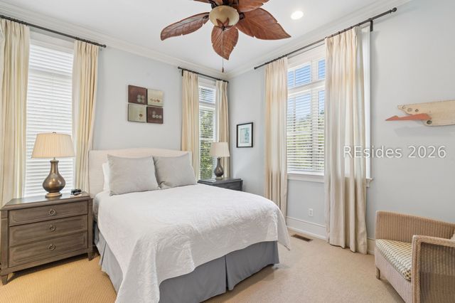 77 Dune Ln, Hilton Head Island, SC 29928