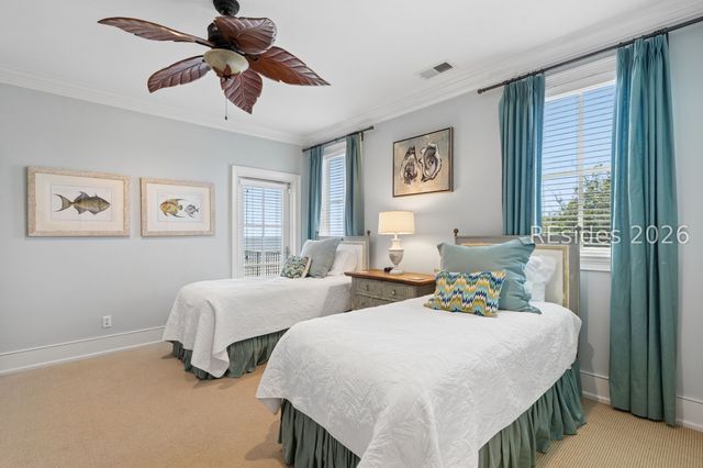 77 Dune Ln, Hilton Head Island, SC 29928