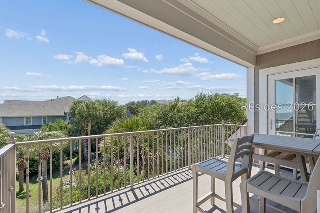 77 Dune Ln, Hilton Head Island, SC 29928