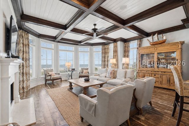 77 Dune Ln, Hilton Head Island, SC 29928