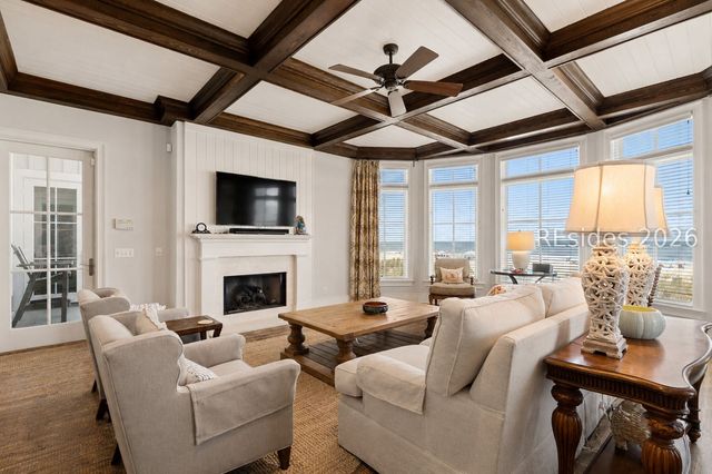 77 Dune Ln, Hilton Head Island, SC 29928