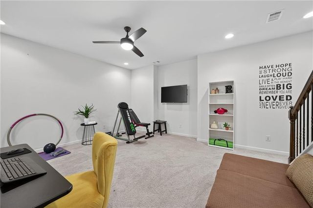 194 Mahnaz SW Drive, Atlanta, GA 30331