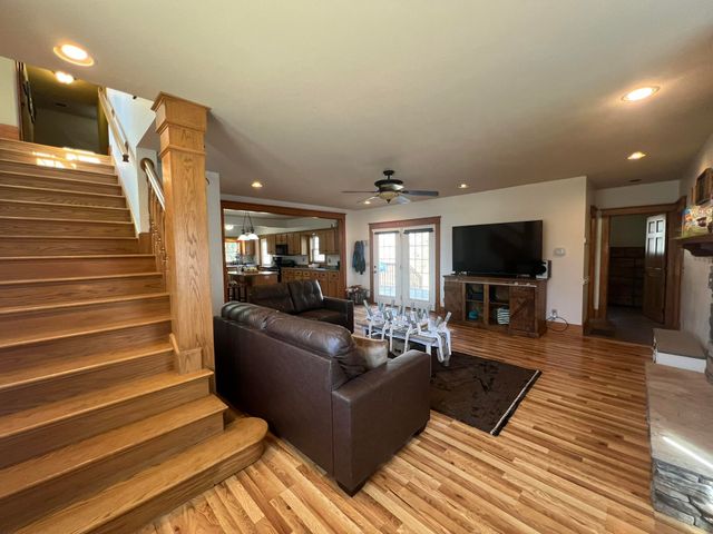 116 Clingan Avenue, Willow Springs, MO 65793