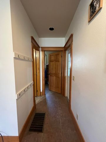 116 Clingan Avenue, Willow Springs, MO 65793