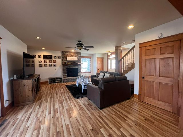 116 Clingan Avenue, Willow Springs, MO 65793