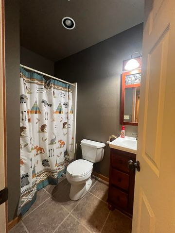 116 Clingan Avenue, Willow Springs, MO 65793