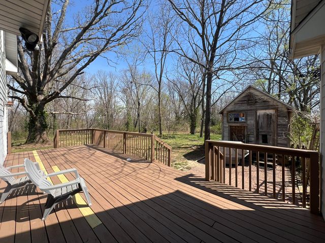 116 Clingan Avenue, Willow Springs, MO 65793