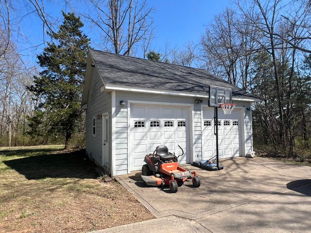 116 Clingan Avenue, Willow Springs, MO 65793