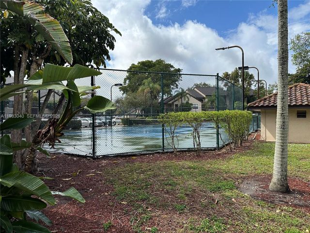 4221 W Mcnab Rd 35, Pompano Beach, FL 33069