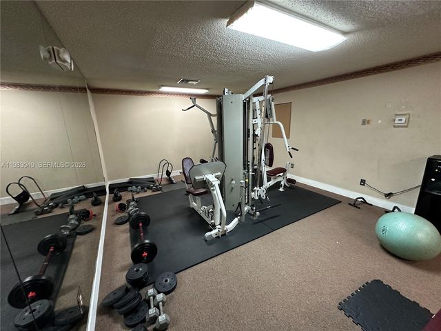 4221 W Mcnab Rd 35, Pompano Beach, FL 33069