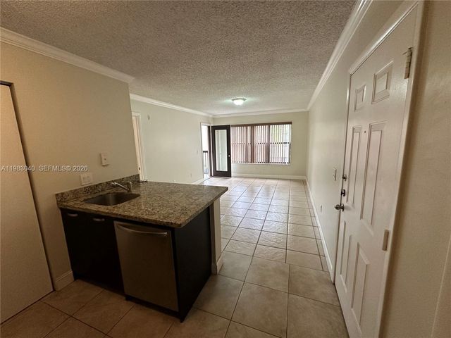 4221 W Mcnab Rd 35, Pompano Beach, FL 33069