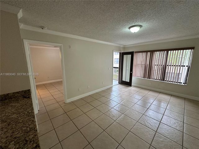 4221 W Mcnab Rd 35, Pompano Beach, FL 33069