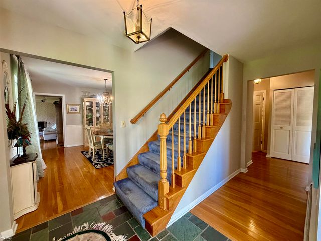 1269 Briarcliffe Drive, Flint Twp, MI 48532