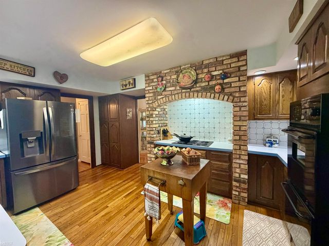 1269 Briarcliffe Drive, Flint Twp, MI 48532