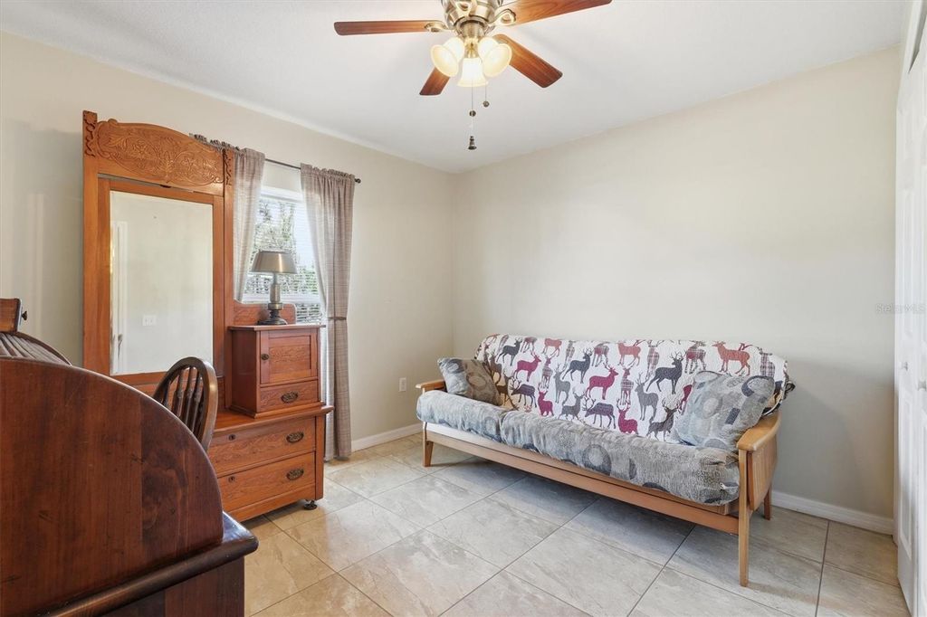 Image 19 of property listing at 4180 SW 131ST PLACE ROAD, Ocala, FL 34473