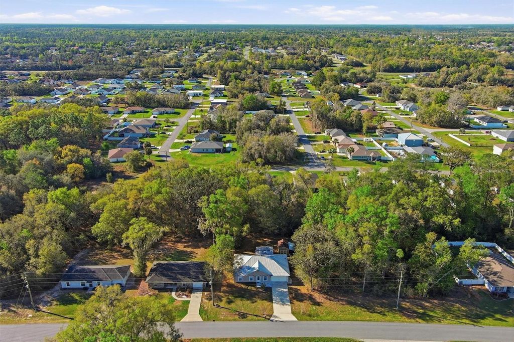 Image 36 of property listing at 4180 SW 131ST PLACE ROAD, Ocala, FL 34473