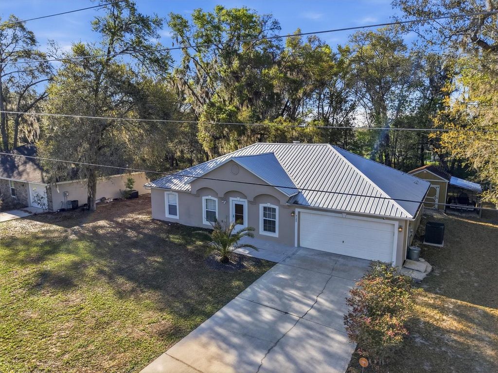 Image 41 of property listing at 4180 SW 131ST PLACE ROAD, Ocala, FL 34473
