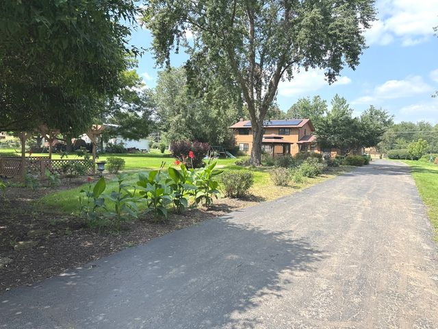 1310 New Lenox Road, Joliet, IL 60433