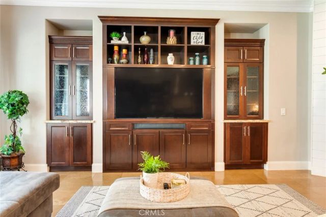 13918 Oak Leaf Way, Rancho Cucamonga, CA 91739