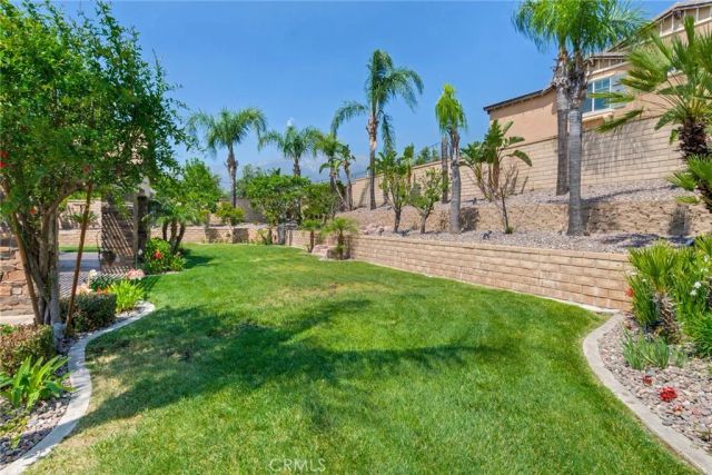 13918 Oak Leaf Way, Rancho Cucamonga, CA 91739