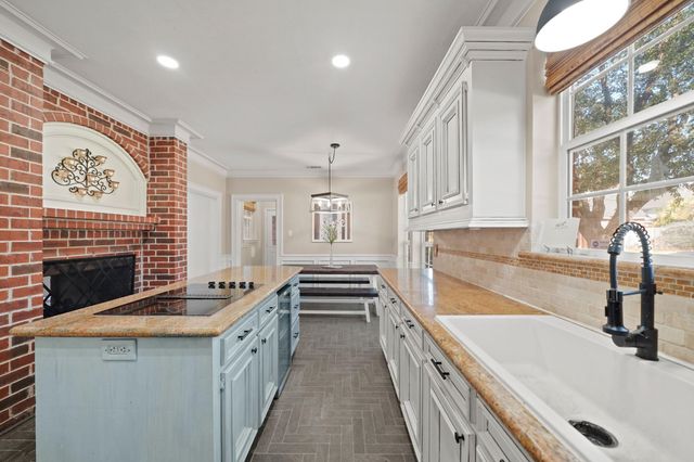 6115 Post Oak Court, Spring, TX 77379