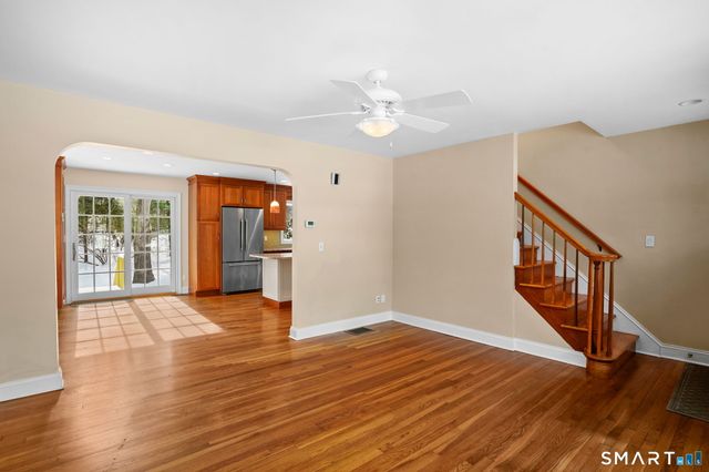 220 Hilltop Circle, Trumbull, CT 06611