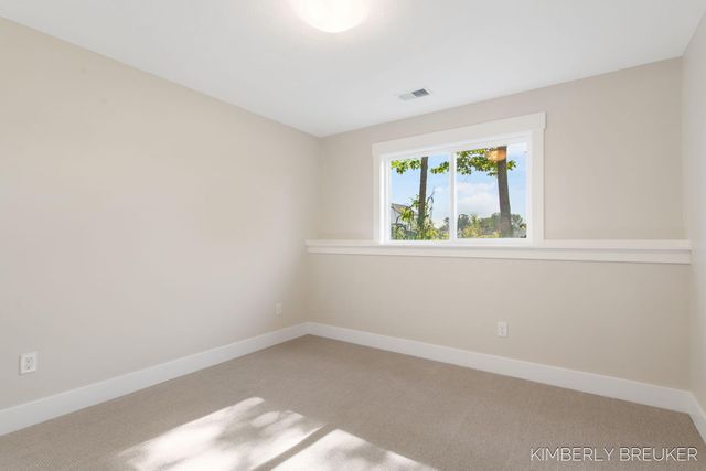 11760 Everett Avenue, Allendale, MI 49401