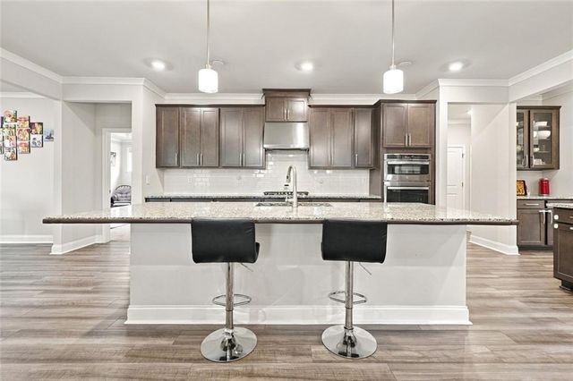 8965 Tanner Crescent, Ball Ground, GA 30107