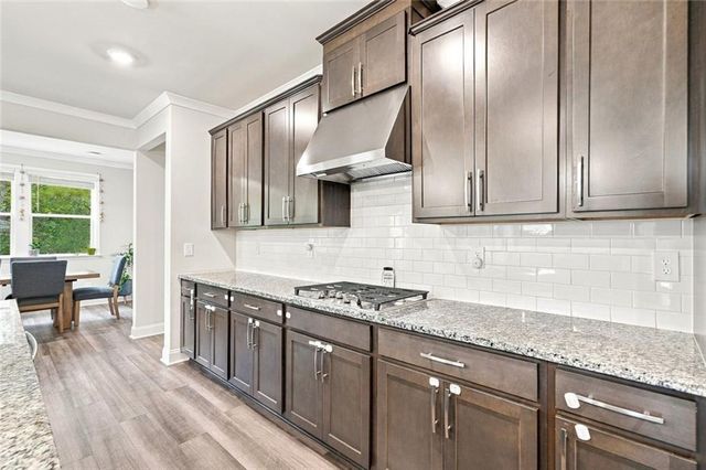 8965 Tanner Crescent, Ball Ground, GA 30107