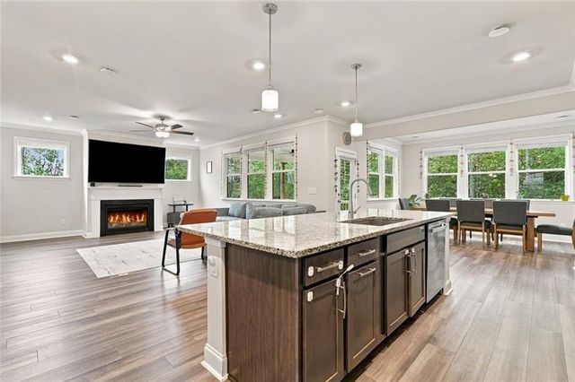 8965 Tanner Crescent, Ball Ground, GA 30107