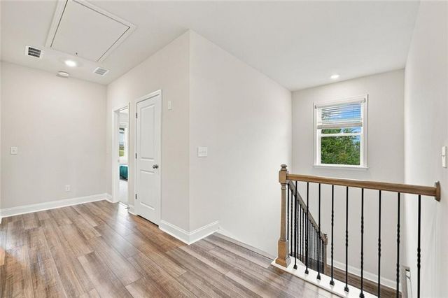 8965 Tanner Crescent, Ball Ground, GA 30107