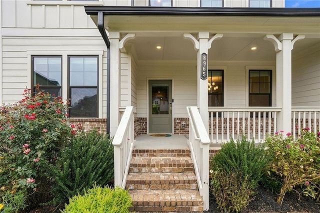 8965 Tanner Crescent, Ball Ground, GA 30107