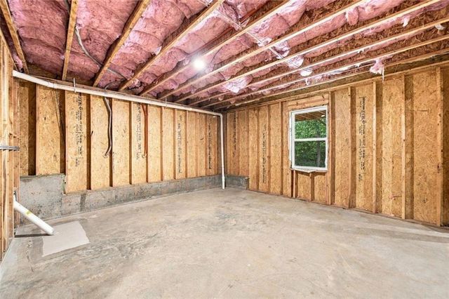 8965 Tanner Crescent, Ball Ground, GA 30107